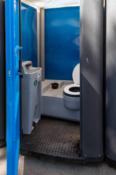 Porta potty rental for outdoor events in Leavittsburg, OH